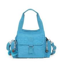 開元女裝產(chǎn)品圖片 開元女裝店鋪裝修圖片