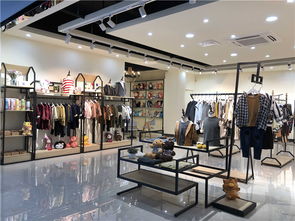 小豬班納童裝與中誠品牌化妝品 折扣尾貨批發(fā)與銷售解析